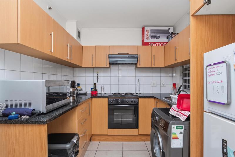 1 Bedroom Property for Sale in Claremont Western Cape